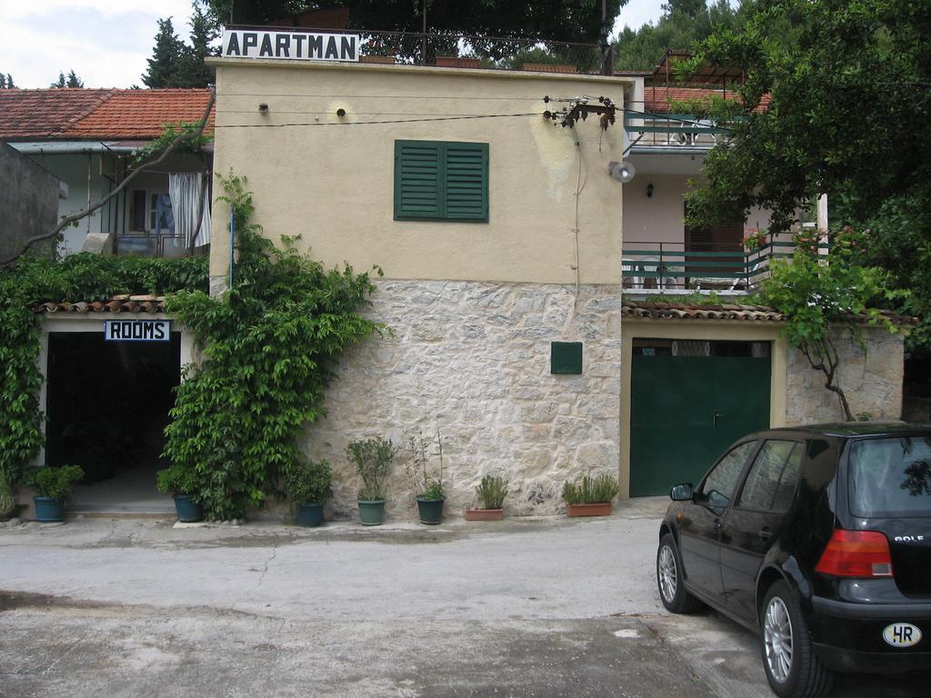 Apartments Darinka Skradin Oda fotoğraf
