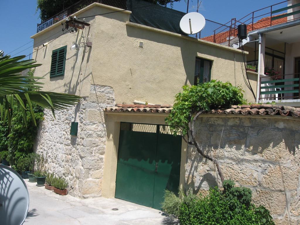 Apartments Darinka Skradin Oda fotoğraf